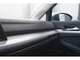 Volkswagen Golf 1.0 eTSI DSG | PANO DAK | IQ LIGHT LED | TREKHAAK | STOEL/STUURVERWARMING |