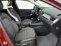 Renault Captur 1.0 TCe Intens 90Pk | Navigatie | Apple & Android Carplay | Parkeersensoren Voor en Achter | Achteruitrijcamera l Elektronische Climate Control | Cruise Control | Bluetooth | LED Koplampen | 17 Inch Lichtmetalen Velgen | Extra Getint Glas |