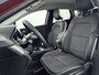 Renault Captur 1.0 TCe Intens 90Pk | Navigatie | Apple & Android Carplay | Parkeersensoren Voor en Achter | Achteruitrijcamera l Elektronische Climate Control | Cruise Control | Bluetooth | LED Koplampen | 17 Inch Lichtmetalen Velgen | Extra Getint Glas |