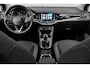 Opel Astra Innovation | Half leder | Trekhaak | Navigatie | Apple Carplay | Cruise control