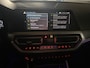 BMW 3-Serie Touring 330e Business Edition Plus Bj 2022 292PK | M-pakket | Full led | Carplay | Trekhaak wegklapbaar | SOH 96% |