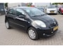 Toyota Yaris 1.3 VVTi Sol MMT | Elektrische ramen |