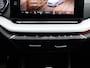 Skoda Octavia 1.0 TSI Business Edition Hatchback | Metallic lak | Parkeersensoren | Navigatie