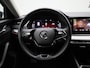 Skoda Octavia 1.0 TSI Business Edition Hatchback | Metallic lak | Parkeersensoren | Navigatie
