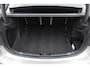 BMW 3-Serie 320i Corporate Lease High Executive / Trekhaak / Schuifdak / Leder / Navigatie / Parkeerhulp V+A / 16'' / Getint glas / Stoelverwarming / Cruise Control