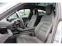 Porsche Taycan 4S Performance 84 kWh / SoH 91,9% / 38.845 km! /  Panoramadak / Camera / Passenger Display / Luchtvering / 21'' / Bose / Stoelverwarming / DAB / Cruise Control