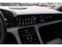 Porsche Taycan 4S Performance 84 kWh / SoH 91,9% / 38.845 km! /  Panoramadak / Camera / Passenger Display / Luchtvering / 21'' / Bose / Stoelverwarming / DAB / Cruise Control