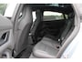 Porsche Taycan 4S Performance 84 kWh / SoH 91,9% / 38.845 km! /  Panoramadak / Camera / Passenger Display / Luchtvering / 21'' / Bose / Stoelverwarming / DAB / Cruise Control
