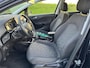 Opel Corsa 1.0 Turbo 120 Jaar Edition, clima, camera, trekhaak