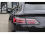 Volkswagen Arteon Shooting Brake 2.0 TSI R-Line Business+ | 190PK | Panoramdak | Adaptive Cruise | Carplay