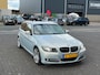 BMW 3-Serie Touring 318i TOURING XENON/LEDER/NAVIGATIE! NIEUWE DISTRIBUTIEKETTING!