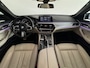 BMW 5-Serie 520i High Executive M Sport Pano|Memory|Sfeer