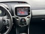 Toyota Aygo 1.0 VVT-i x-play / NL AUTO / CAMERA / NAVI