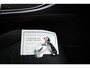 Mercedes-Benz C-klasse 200 Launch Edition AMG Line | PANORAMADAK | STOELVERWARMING | DAB | CAMERA | TREKHAAK | 19"