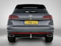 Volkswagen Touareg 3.0 TSi 4MOTION R | Trekhaak | Luchtvering | Leder | ABT motor tuning | Stoelverwarming/koeling | 360 camera | Parkeersensoren | Panorama dak |
