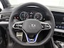 Volkswagen Touareg 3.0 TSi 4MOTION R | Trekhaak | Luchtvering | Leder | ABT motor tuning | Stoelverwarming/koeling | 360 camera | Parkeersensoren | Panorama dak |