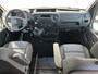 Renault Master T35 2.3 dCi L3H3 5-Persoons Ideaal voor Camper!! BTW EN BPM VRIJ!! Airco Cruise controle Kastinrichting Trekhaak 2500kg Trekgewicht Schuifdeur Ruiten om hele auto Semi automaat Euro 6 Ex overheid