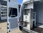Renault Master T35 2.3 dCi L3H3 5-Persoons Ideaal voor Camper!! BTW EN BPM VRIJ!! Airco Cruise controle Kastinrichting Trekhaak 2500kg Trekgewicht Schuifdeur Ruiten om hele auto Semi automaat Euro 6 Ex overheid