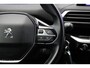 Peugeot 5008 1.2 PureTech Allure 7 Persoons - Trekhaak, Digitaal Cockpit, Carplay