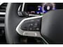 Volkswagen T-Roc 1.5 TSI R-Line 150PK / 110kW DSG, Trekhaak, R-Line in- en exterieur, ErgoActive bestuurdersstoel met massagefunctie, verwarmbare voorstoelen, achteruitrijcamera (Rear View), navigatie, elektrisch verstel-, verwarm- en inklapbare buitenspiegels, parkeerassistent (Park Assist), grootlichtassistent (Light Assist), LED plus koplampen, adaptieve cruise control (ACC), licht- & regensensor, 2-zone climatronic, draadloos Apple Carplay & Android Auto, ambiente verlichting, 17" 'Valencia' LMV, DAB+, parkeersensoren voor en achter (PDC)
