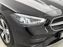 Mercedes-Benz C-klasse Estate 180 Luxury Line Parkeerpakket met achteruitrijcamera | Alarm | Stoelverwarming voor | Ledkoplampen | Sfeerverlichting. Inclusief 24 maanden MB Certified garantie voor Europa.
