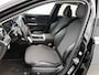 Mercedes-Benz C-klasse Estate 180 Luxury Line Parkeerpakket met achteruitrijcamera | Alarm | Stoelverwarming voor | Ledkoplampen | Sfeerverlichting. Inclusief 24 maanden MB Certified garantie voor Europa.