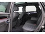 Volkswagen Touareg 3.0 TSi eHybrid 4MOTION R | FINAL EDITION | Luchtvering | Trekhaak | Panoramdak | Dynaudio | 360° Camera