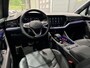 Volkswagen Touareg 3.0 TSi eHybrid 4MOTION R | FINAL EDITION | Luchtvering | Trekhaak | Panoramdak | Dynaudio | 360° Camera