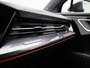 Audi Q4 e-tron 35 S edition 55 kWh Audi Q4 e-tron 35 S edition 52 kWh | Automaat | S-line exterieur | S-line interieur | Panoramadak | Schuifdak | LED Matrix | Navigatie | Sonos Premium Sound | Virtual cockpit | Climate control | Parkeersensoren | Camera | Privacy glass | Lichtmetalen velgen |