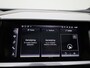 Audi Q4 e-tron 35 S edition 55 kWh Audi Q4 e-tron 35 S edition 52 kWh | Automaat | S-line exterieur | S-line interieur | Panoramadak | Schuifdak | LED Matrix | Navigatie | Sonos Premium Sound | Virtual cockpit | Climate control | Parkeersensoren | Camera | Privacy glass | Lichtmetalen velgen |