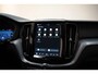 Volvo XC60 T6 Recharge AWD Inscription Expression [ Panorama Trekhaak Camera ]