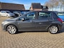 Peugeot 308 1.6 VTi XS 2008. Automaat/Airco/Cruise/Panorama/Trekhaak etc.. APK 02-2027