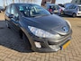 Peugeot 308 1.6 VTi XS 2008. Automaat/Airco/Cruise/Panorama/Trekhaak etc.. APK 02-2027