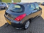 Peugeot 308 1.6 VTi XS 2008. Automaat/Airco/Cruise/Panorama/Trekhaak etc.. APK 02-2027