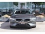 Volvo V60 B4 Business Pro 197pk | Virtual | Stoelverwarming | Navi | LED | Carplay | Trekhaak | Camera | Keyless