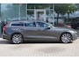 Volvo V60 B4 Business Pro 197pk | Virtual | Stoelverwarming | Navi | LED | Carplay | Trekhaak | Camera | Keyless