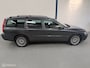 Volvo V70 2.4 Momentum NL-AUTO / LEER / 170PK