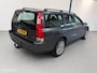 Volvo V70 2.4 Momentum NL-AUTO / LEER / 170PK