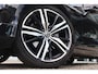 Volvo V60 B3 Momentum Advantage 163pk | Virtual | Camera | Navigatie | Cruise | Climate | Carplay | Trekhaak