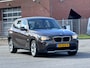 BMW X1 SDrive18i Executive Automaat*Leder*Trekhaak*NAP*Navigatie*Cruise*Clima*Stoelverwarming*Dealer onderhouden*