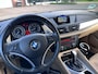 BMW X1 SDrive18i Executive Automaat*Leder*Trekhaak*NAP*Navigatie*Cruise*Clima*Stoelverwarming*Dealer onderhouden*