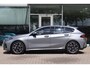 BMW 1-Serie (f70) 120 M-SPORT 150pk AUT I Carplay I Harman Kardon I Navi I DAB I Sfeerverlichting