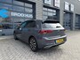 Volkswagen Golf 1.5 TSI 150pk Life | Navigatie | Trekhaak | Stoelverwarming |