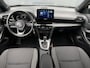 Toyota Yaris Cross 1.5 Hybrid Dynamic | Trekhaak | Camera | Stoelverwarming | Apple Carplay | Android Auto | Adaptieve Cruise | Lichtmetalen Velgen | 1 Jaar Bovag Garantie |