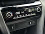 Toyota Yaris Cross 1.5 Hybrid Dynamic | Trekhaak | Camera | Stoelverwarming | Apple Carplay | Android Auto | Adaptieve Cruise | Lichtmetalen Velgen | 1 Jaar Bovag Garantie |