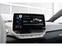 Volkswagen ID.3 204pk First Plus 58 kWh | SoH 94% | Achteruitrijcamera | Stoelverwarming | Navigatie | App Connect
