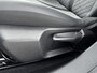 Peugeot e-208 EV Style 50 kWh | ACCU: 96% | Stoelverwarming | Apple CarPlay/Android Auto | Parkeersensoren | Cruise control |