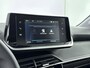 Peugeot e-208 EV Style 50 kWh | ACCU: 96% | Stoelverwarming | Apple CarPlay/Android Auto | Parkeersensoren | Cruise control |