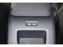 Volvo XC60 T6 Recharge AWD Plus Black Edition - Panorama/schuifdak - IntelliSafe Assist & Surround - 360º Camera - Harman/Kardon audio - Verwarmde voorstoelen, stuur & achterbank - Parkeersensoren voor & achter - Elektr. bedienb. voorstoelen met geheugen - Head up display - Draadloze tel. lader - Extra getint glas - Inklapbare trekhaak - 21' LMV