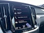 Volvo V60 2.0 B4 PLUS DARK, Leder, Lane, LED, ACC